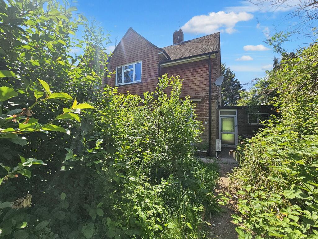 Main image of property: Eastlands Close, Tunbridge Wells