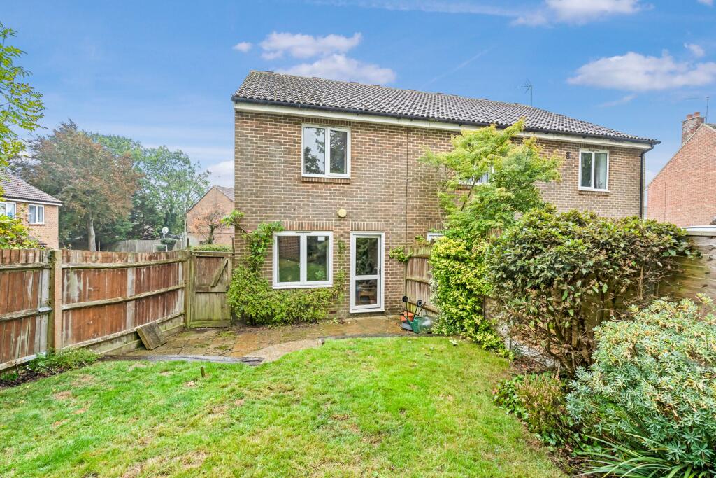 Main image of property: 3b Goddards Close, Cranbrook