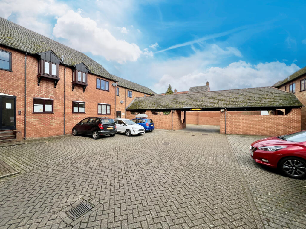 Additional property image - Saddlers Mews, Markyate, St. Albans