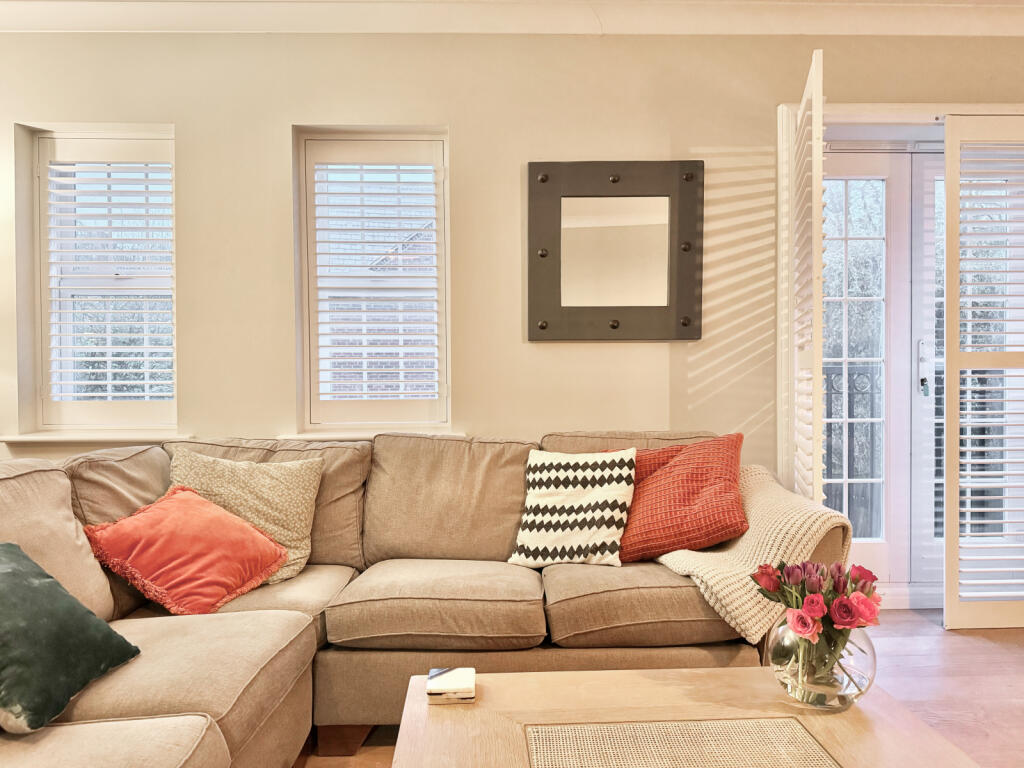Additional property image - Azalea Close, Napsbury Park, St. Albans