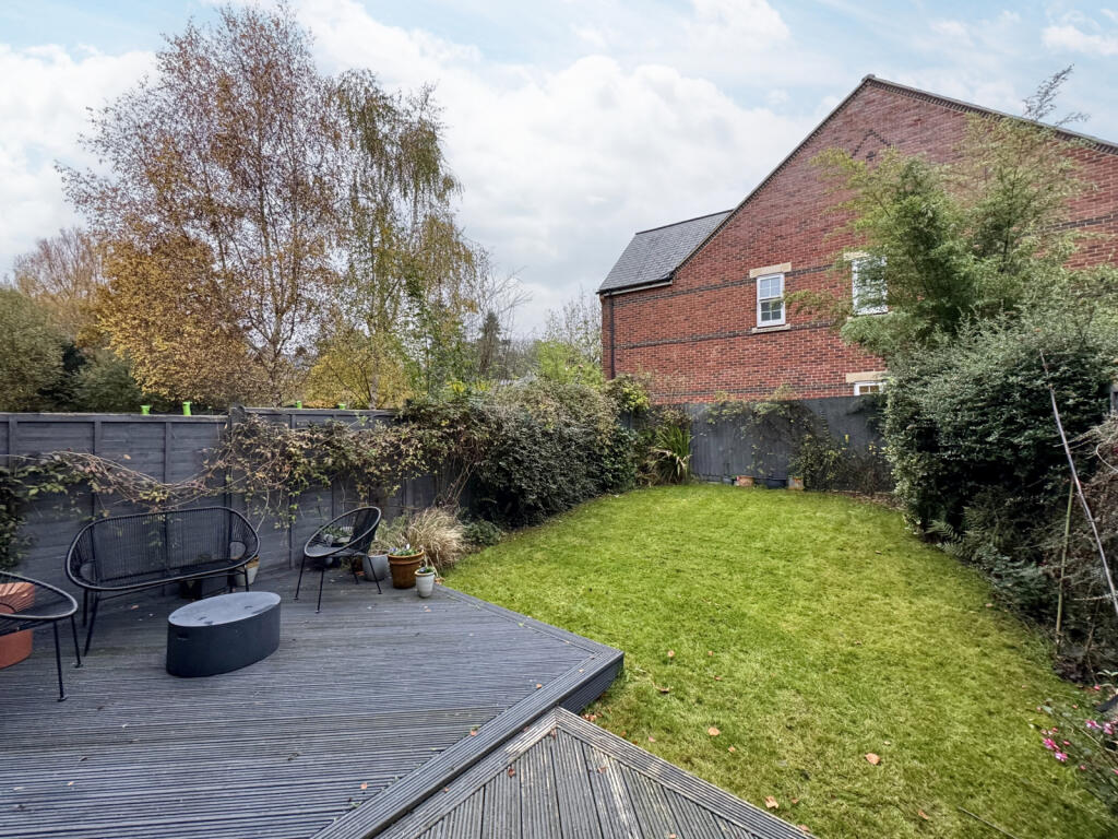 Additional property image - Azalea Close, Napsbury Park, St. Albans