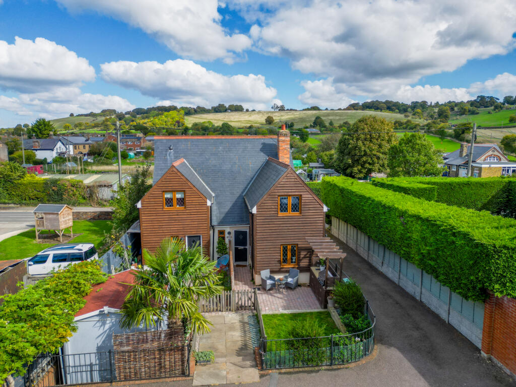 Main image of property: Main Road South, Dagnall, Berkhamsted