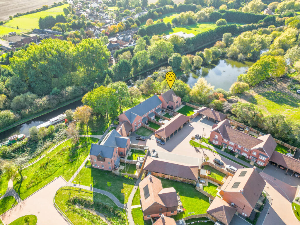 Main image of property: Heron Mews, Bourne End