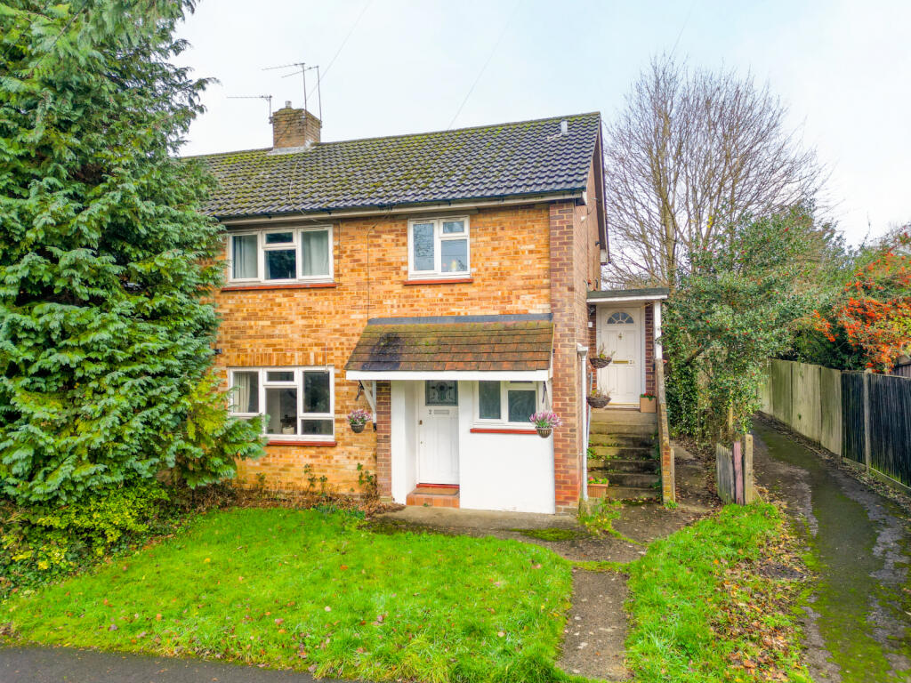 Main image of property: Vicarage Lane, Bovingdon