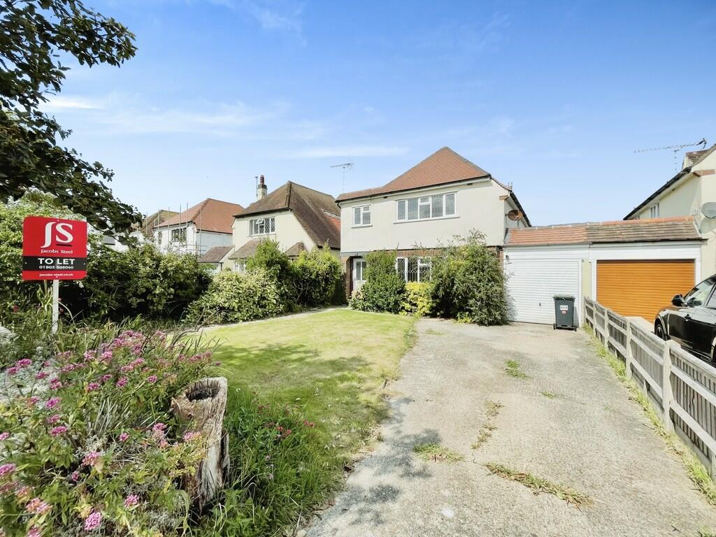4 bedroom detached house for rent in Drummond Road, Goring-by-sea, BN12 4DX, BN12