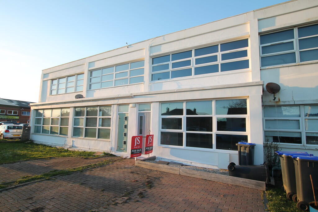 Main image of property: Harbour Way, Shoreham-by-Sea, BN43 5HZ