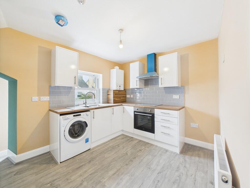 Main image of property: West Buildings, Worthing, BN11 3BS