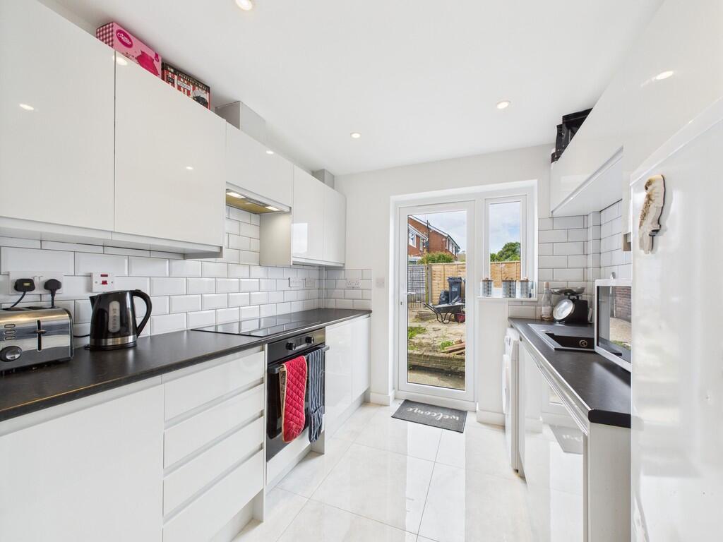 Salvington Road, Worthing, BN13 2JU