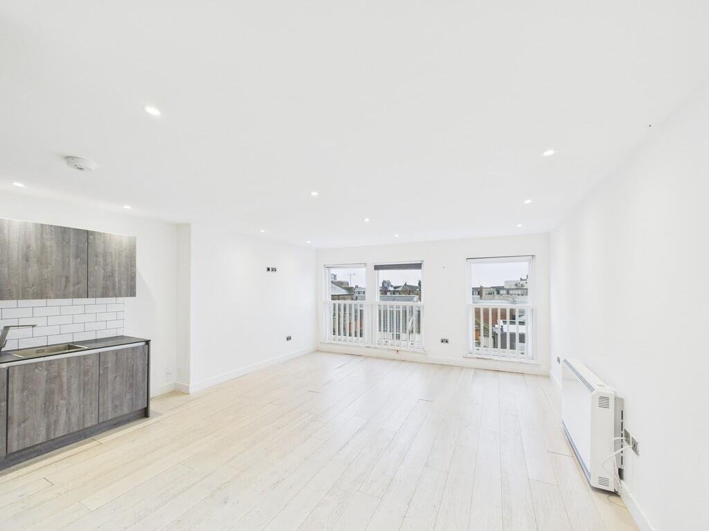 Main image of property: Western Road, Brighton, BN1 2HA