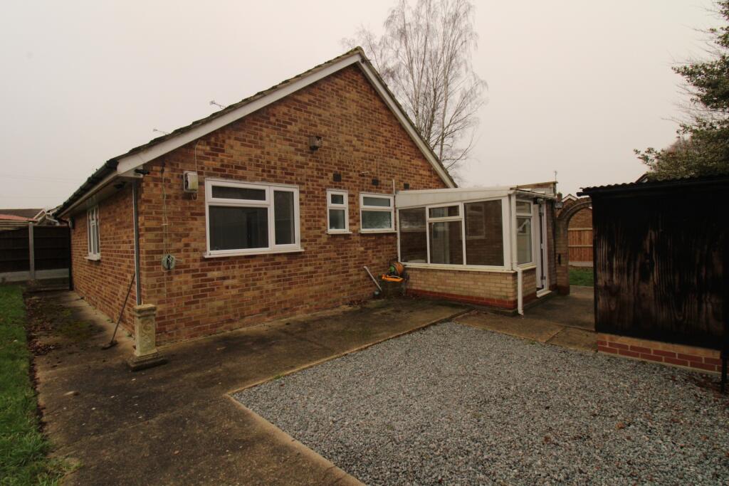 Additional property image - Walton Gardens, Hutton, CM13
