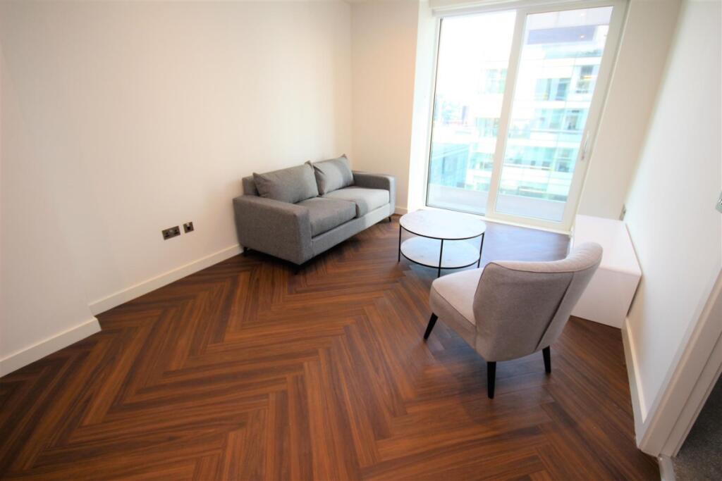 1 bedroom apartment for sale in The Lightbox Media City UK Salford Quays M50