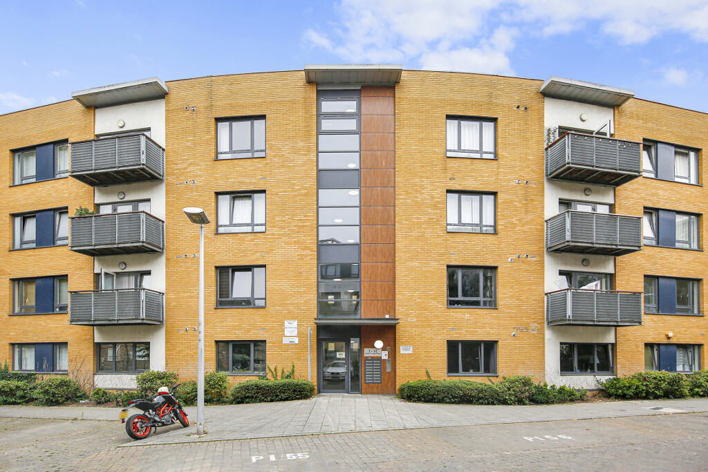 Main image of property: Little Cottage Place, SE10