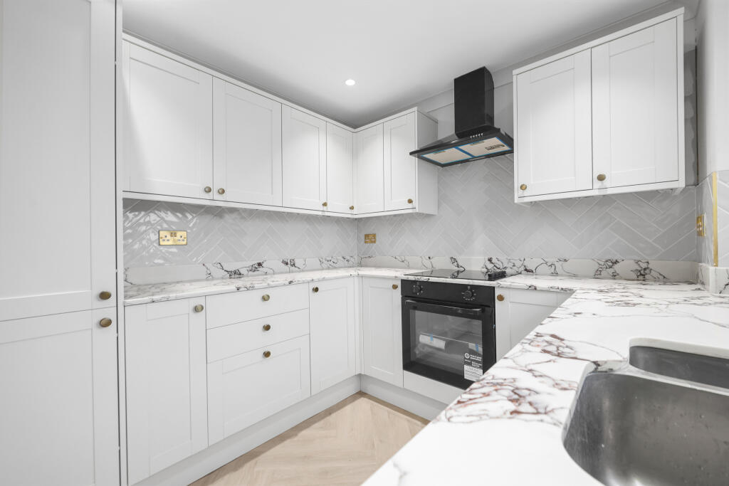 Main image of property: Gandhi Close, E17