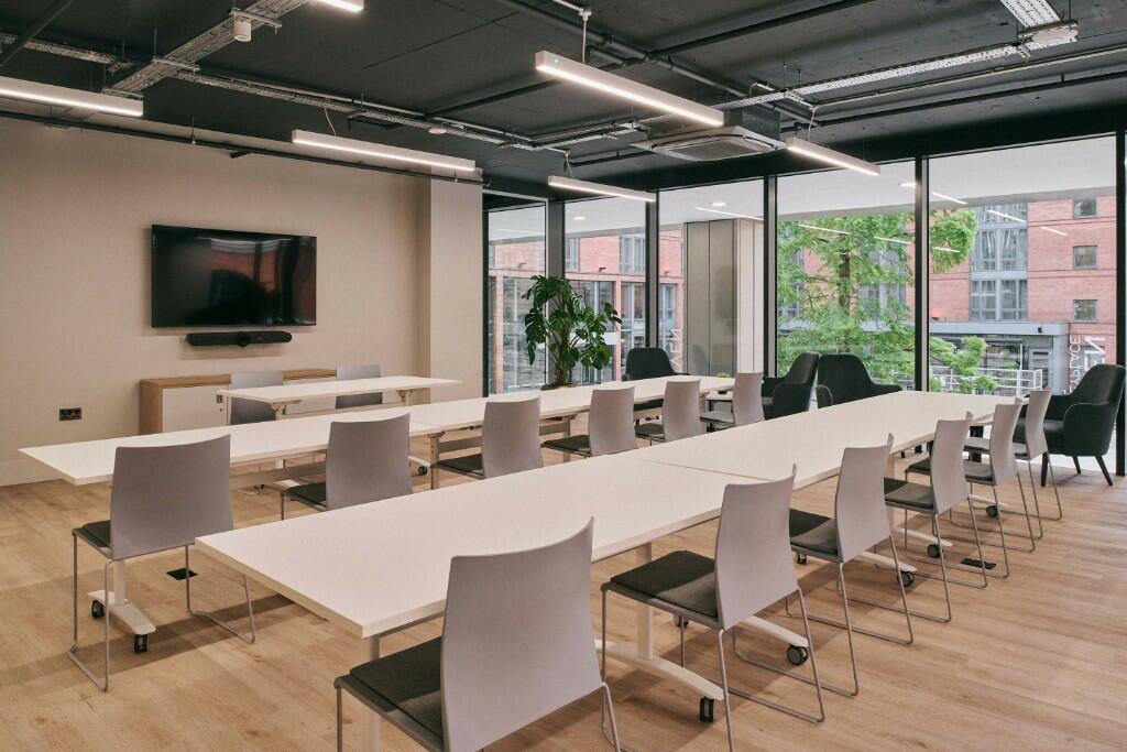 Additional property image - Eleven Brindleyplace, 2 Brunswick Square, Birmingham, B1 2LP