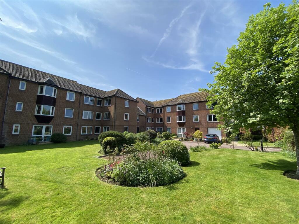 Main image of property: Swiss Gardens, Shoreham-By-Sea
