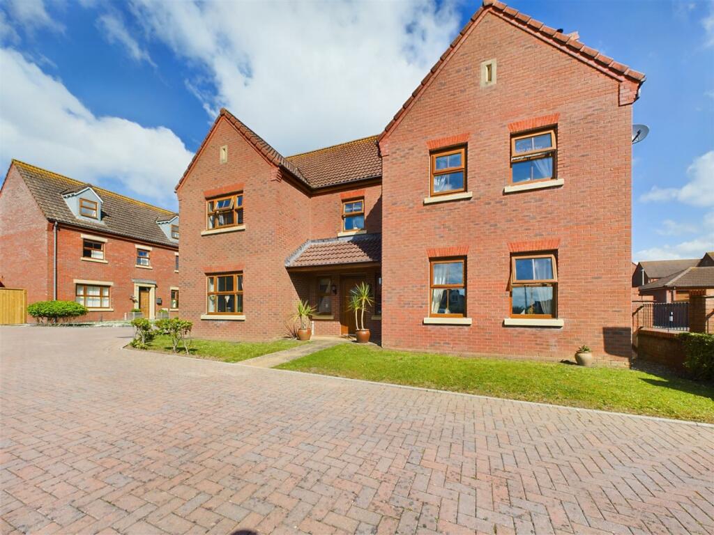 Additional property image - Sanderling Way, Porthcawl