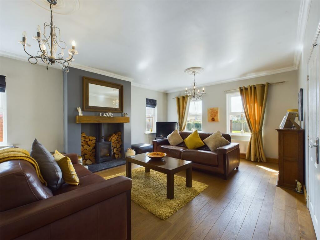 Additional property image - Sanderling Way, Porthcawl