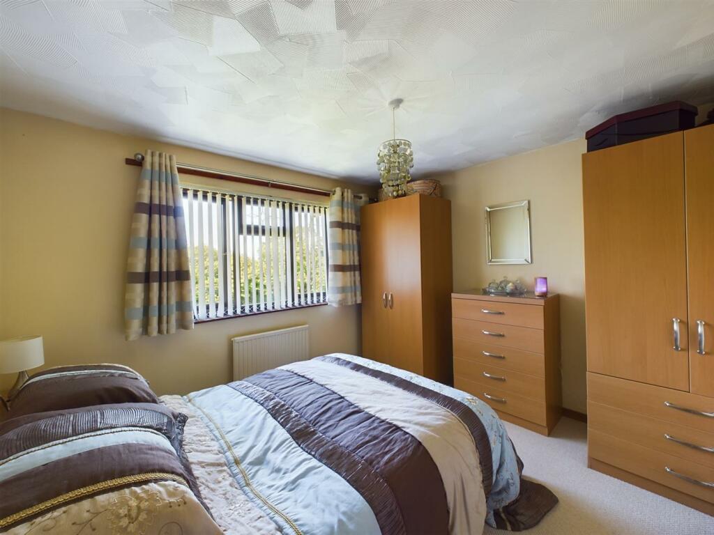 Additional property image - Heol Broom, Maudlam, Bridgend