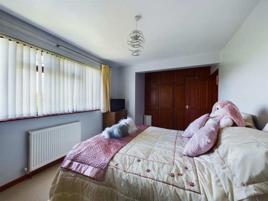 Additional property image - Heol Broom, Maudlam, Bridgend