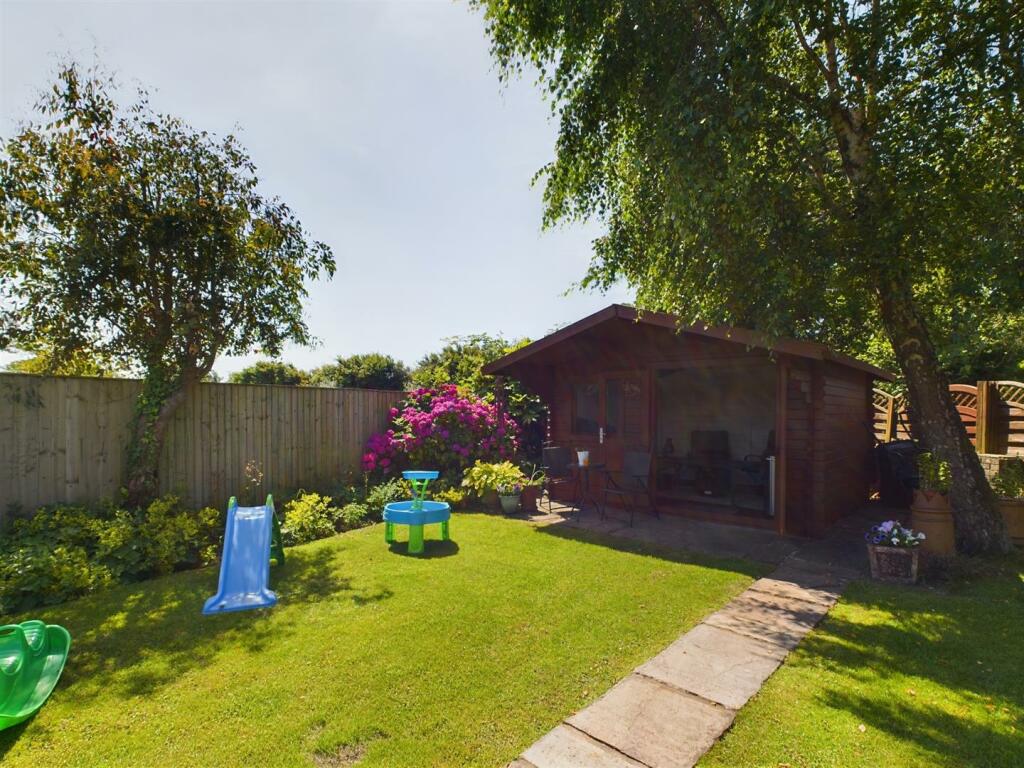 Additional property image - Heol Broom, Maudlam, Bridgend