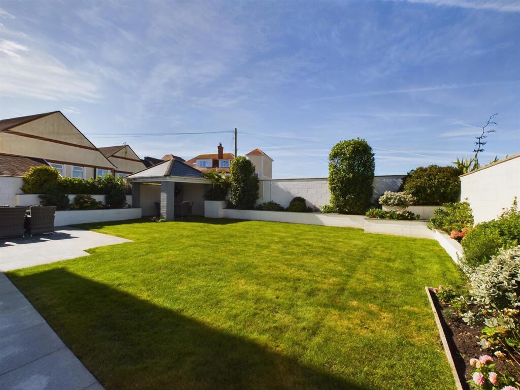 Additional property image - Hutchwns Close, Porthcawl