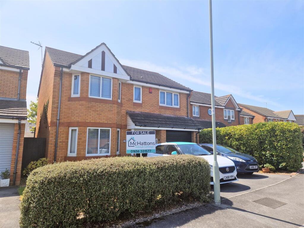 Main image of property: Parc-Y-Berllan, Porthcawl