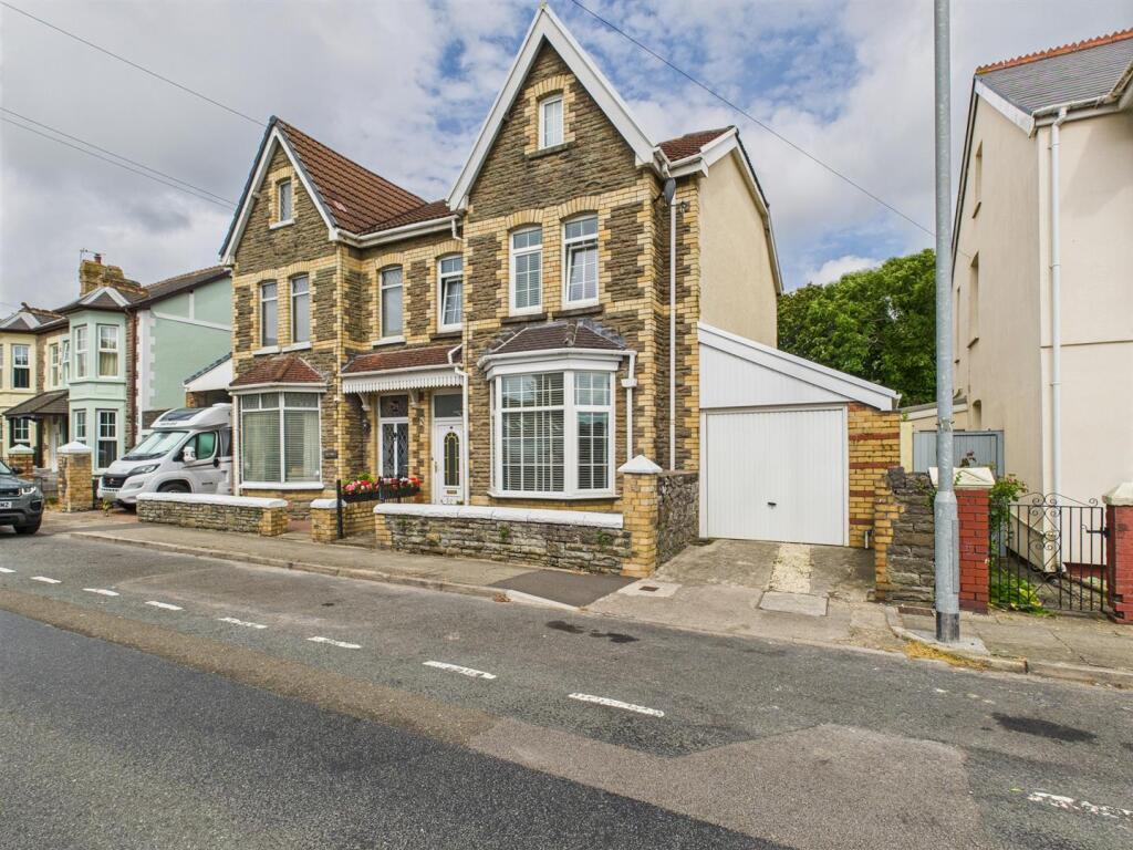 Main image of property: South Road, Porthcawl
