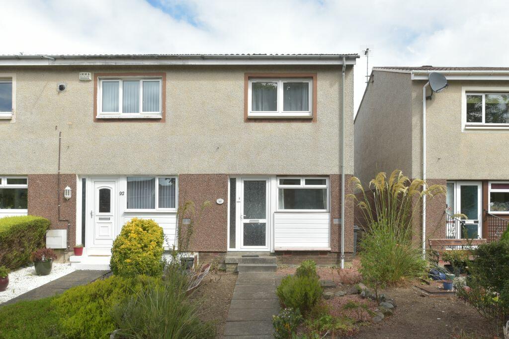 Main image of property: 90 Howden Hall Drive, Edinburgh, EH16 6UP