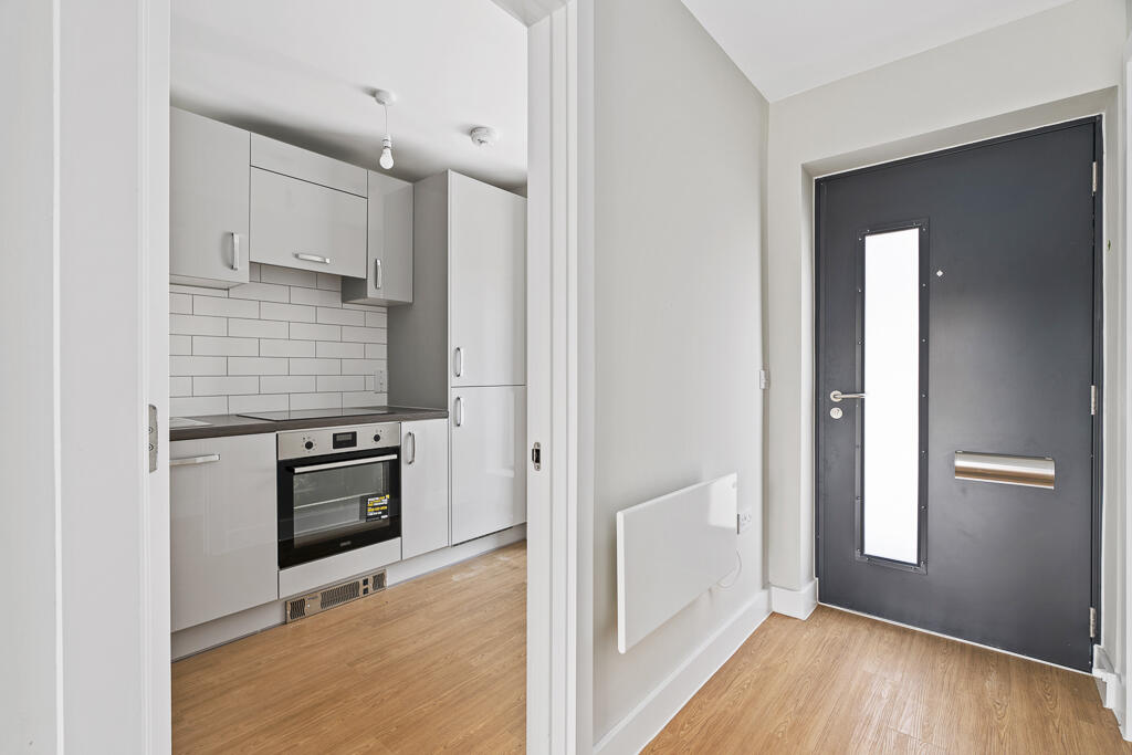 Main image of property: Weavers Yard, Newbury Newbury RG14