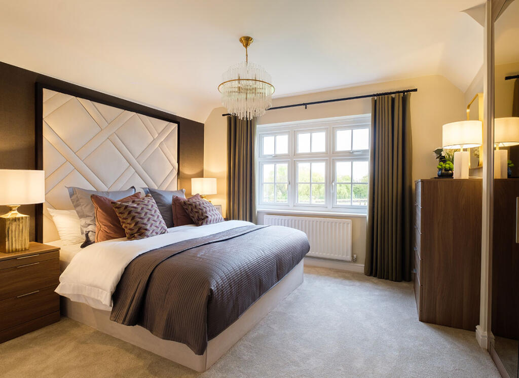 Additional property image - Ledsham Road,
Ledsham,
CH66 4DF