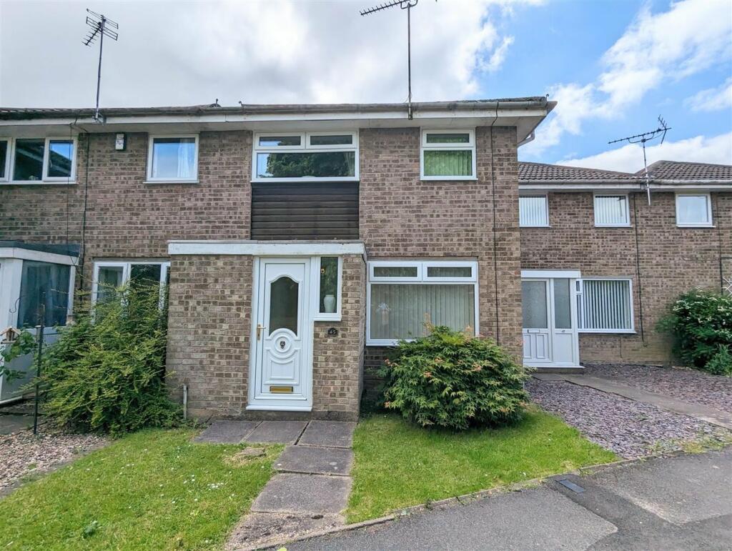 3 bedroom town house for sale in Farnham Walk, West Hallam, Ilkeston, DE7