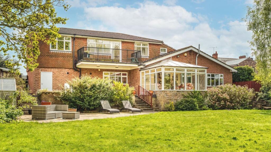 Main image of property: High Lane West, West Hallam, Ilkeston, DE7