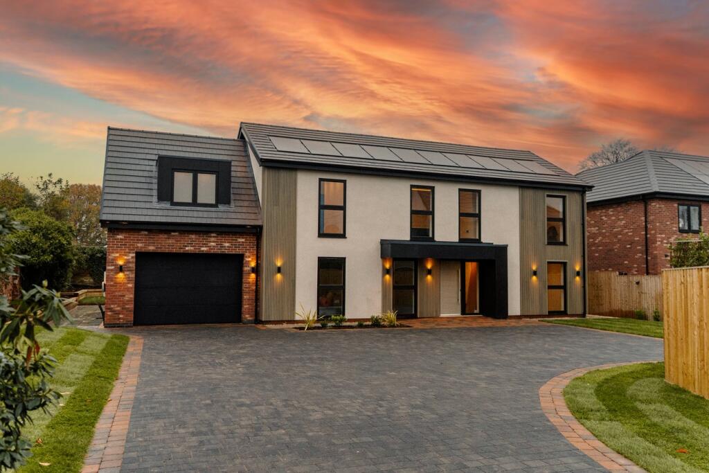 Main image of property: Laurel Crescent , Smalley, DE7