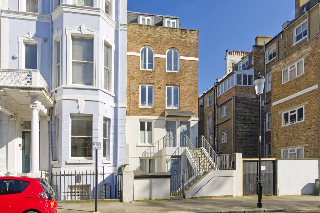 Main image of property: Powis Square, London, W11
