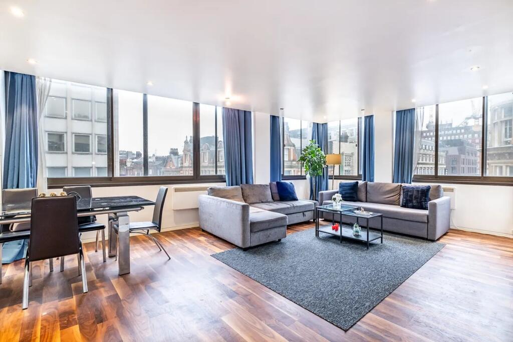 Main image of property: Gilbert Street, Mayfair, W1K