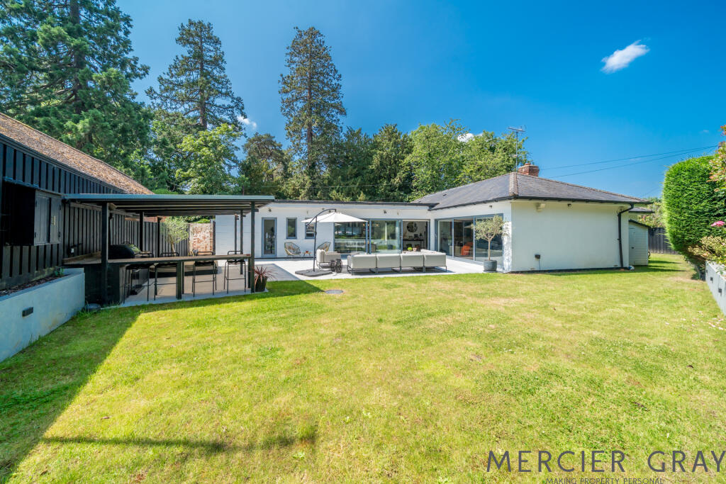 Main image of property: North Lodge, The Drive, Brookmans Park, AL9
