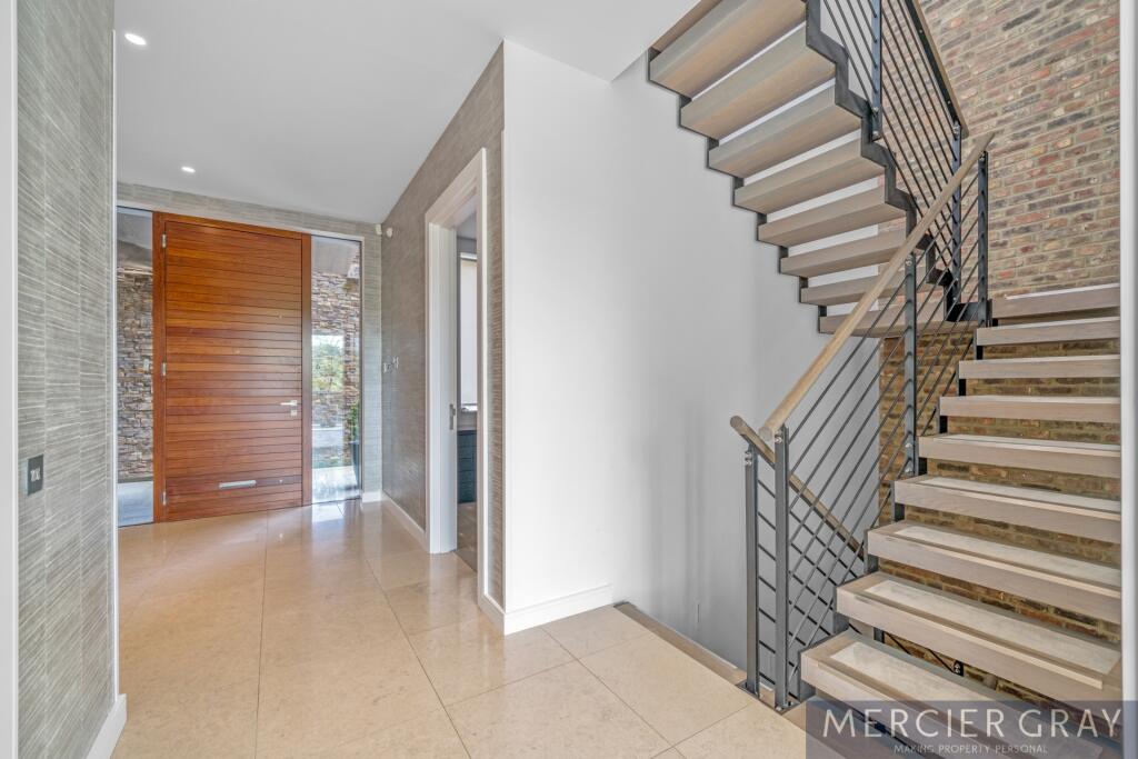 Main image of property: Gloucester Avenue, Primrose Hill, NW1