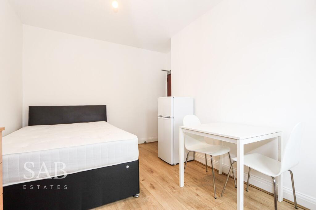 Main image of property: Northcote Avenue, Southall, UB1