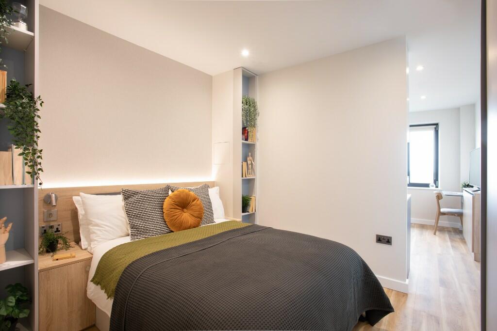 Main image of property: Enclave: Croydon, College Road, East Croydon, London, CR0