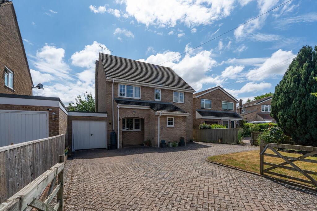 Main image of property: Castle Fields, Ardley, OX27