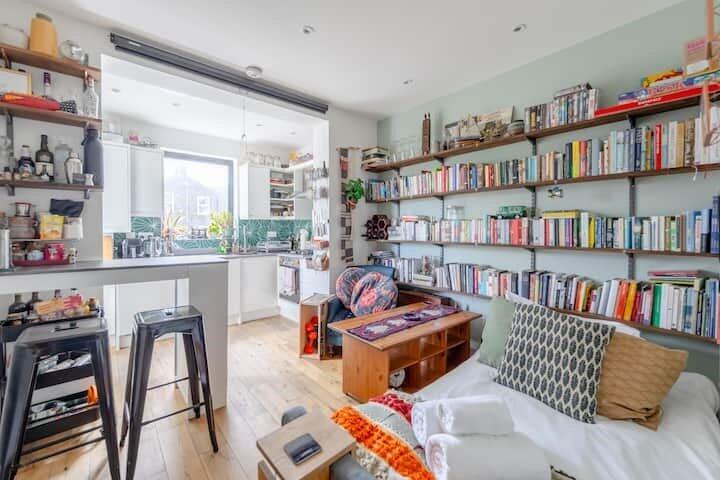 Main image of property: Beatty Road, Stoke Newington