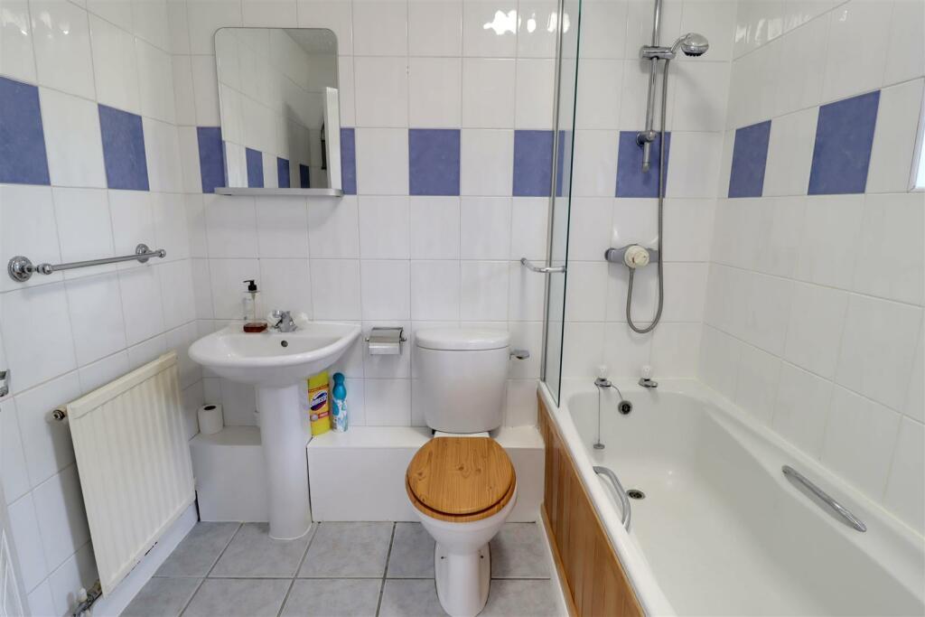 Additional property image - Firbeck Gardens, Crewe