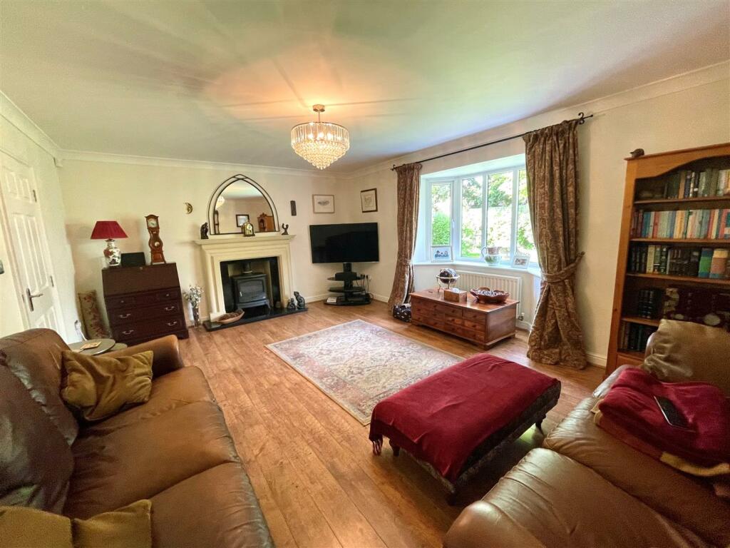 Additional property image - Sunnymill Drive, Sandbach