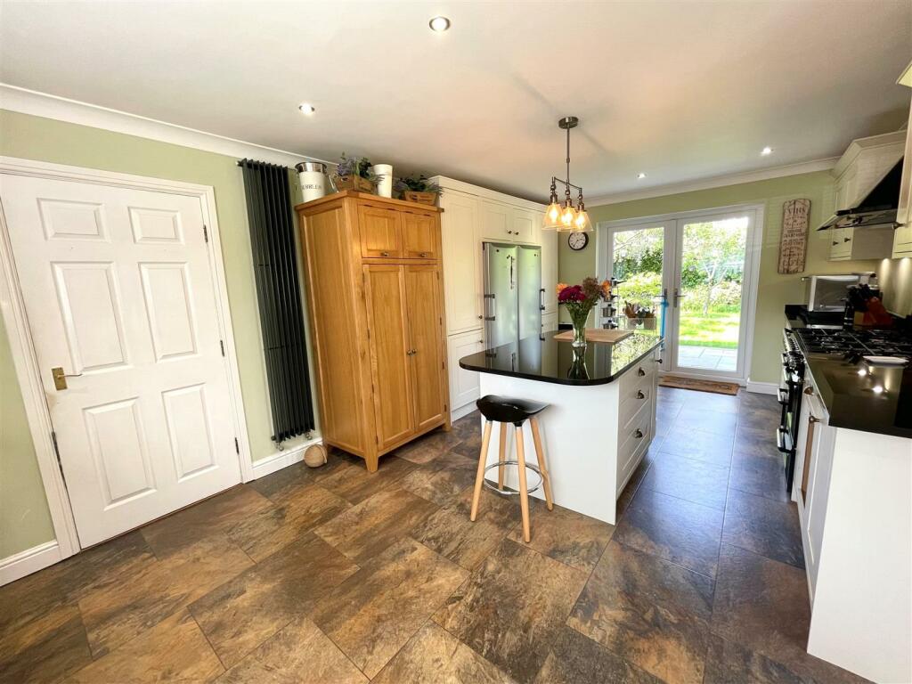 Additional property image - Sunnymill Drive, Sandbach