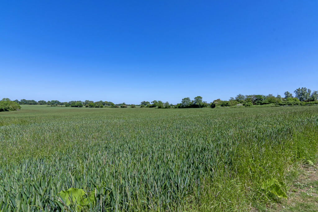 Additional property image - Moreton Road, Ongar, CM5