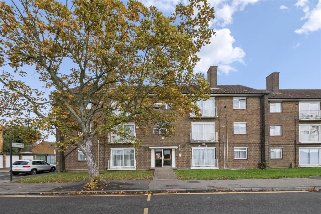 Main image of property: Greenway, Hayes