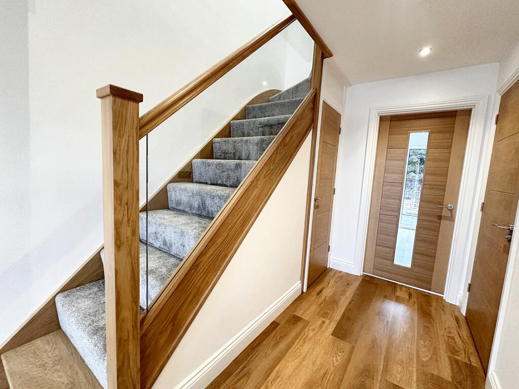 Additional property image - 5 High End Close, Thurstonfield, Carlisle, CA5 6FE