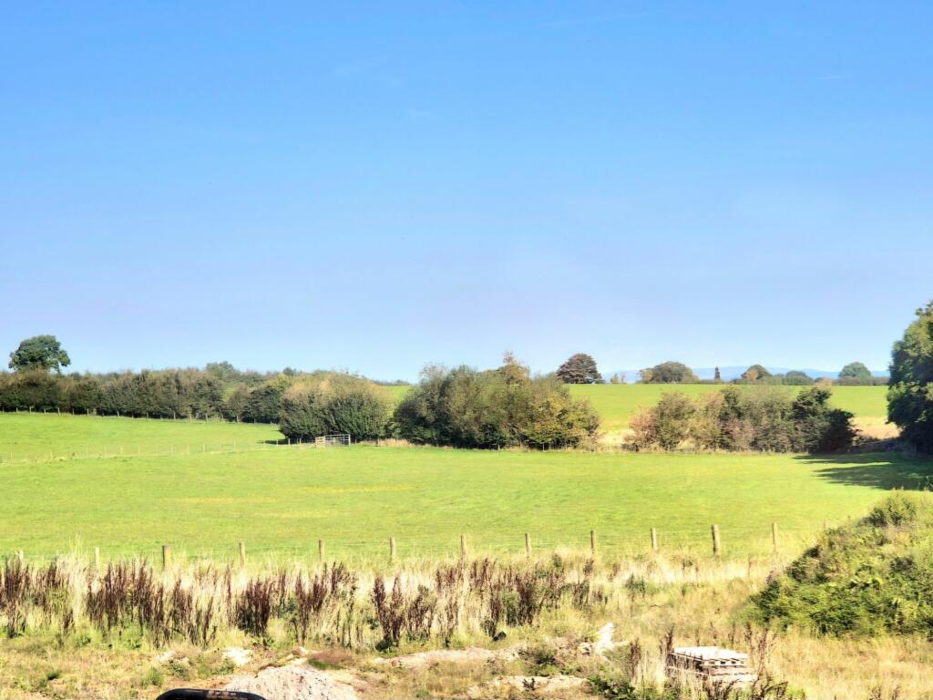 Additional property image - 5 High End Close, Thurstonfield, Carlisle, CA5 6FE