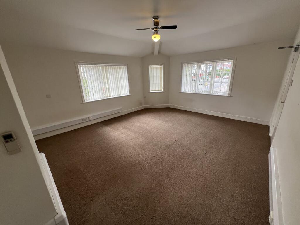 Additional property image - 224 Lichfield Road, Sutton Coldfield, Sutton Coldfield, B74 2UB