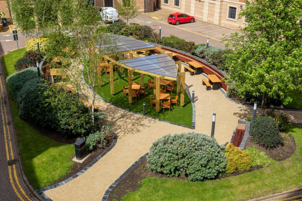 _W3A4089HDR WebRes.jpg